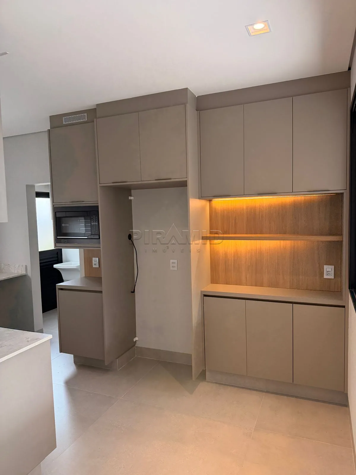 Comprar Casa / Condom&iacute;nio em Ribeir&atilde;o Preto R$ 1.970.000,00 - Foto 4