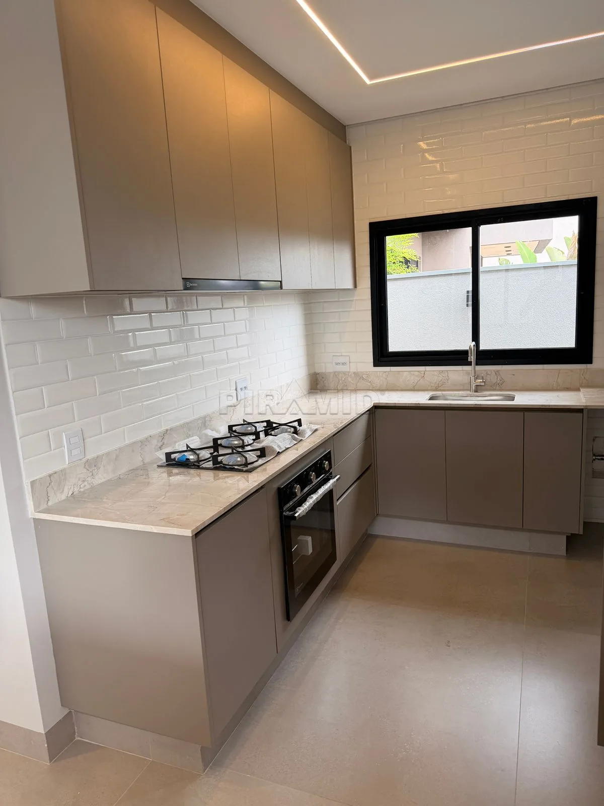 Comprar Casa / Condom&iacute;nio em Ribeir&atilde;o Preto R$ 1.970.000,00 - Foto 5