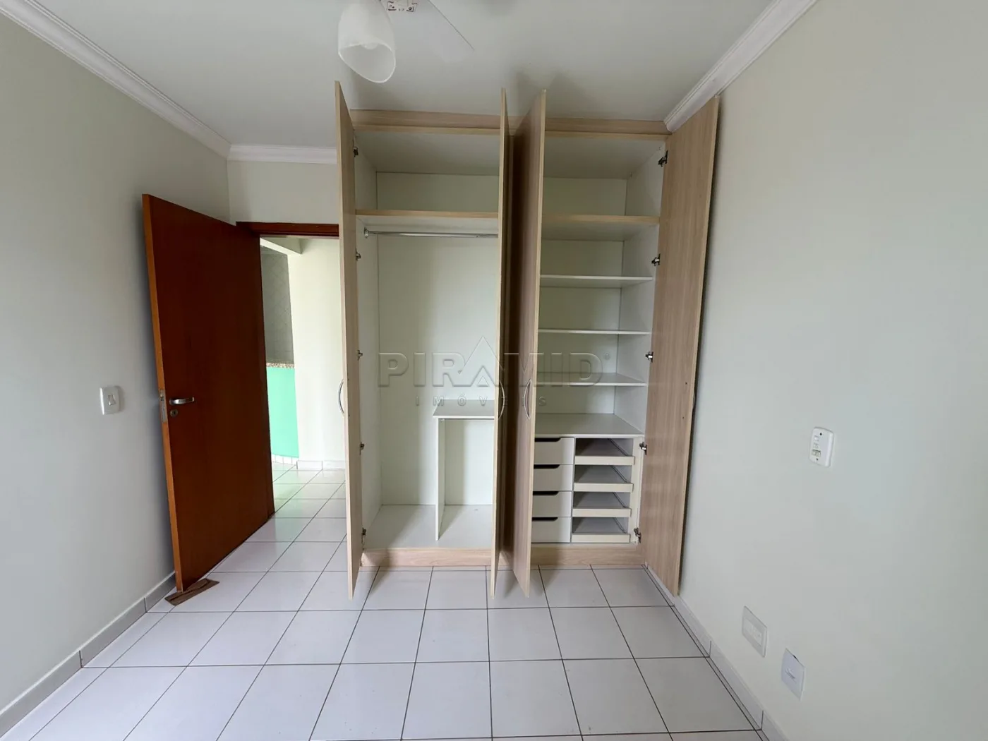 Alugar Apartamento / Padr&atilde;o em Ribeir&atilde;o Preto R$ 1.500,00 - Foto 10