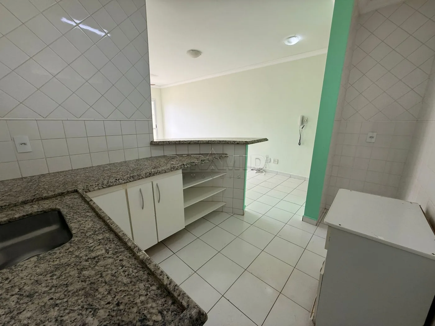 Alugar Apartamento / Padr&atilde;o em Ribeir&atilde;o Preto R$ 1.500,00 - Foto 14