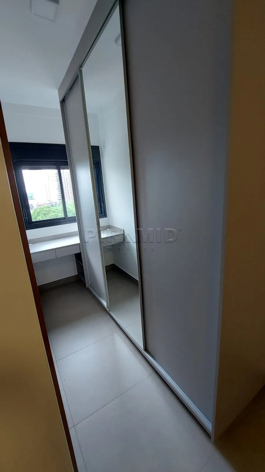 Alugar Apartamento / Padr&atilde;o em Ribeir&atilde;o Preto R$ 4.100,00 - Foto 26