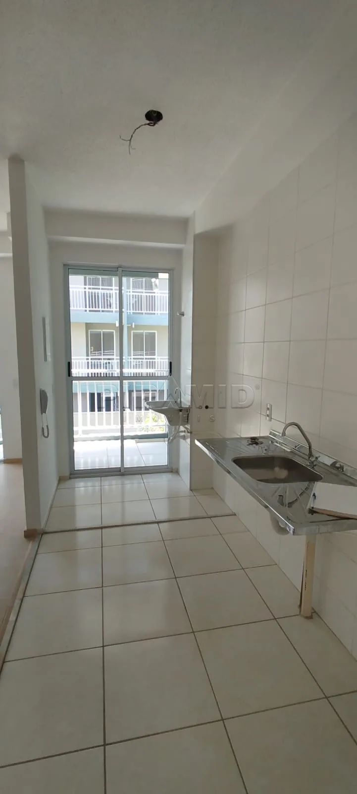 Alugar Apartamento / Padr&atilde;o em Ribeir&atilde;o Preto R$ 1.900,00 - Foto 5