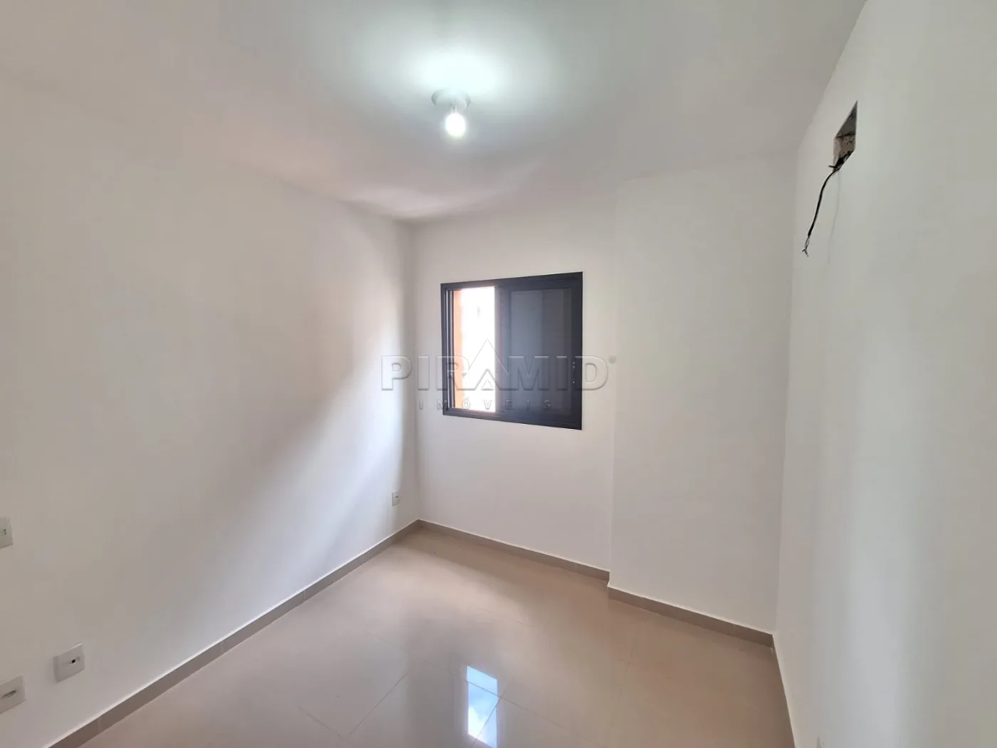 Alugar Apartamento / Padr&atilde;o em Ribeir&atilde;o Preto R$ 1.700,00 - Foto 7