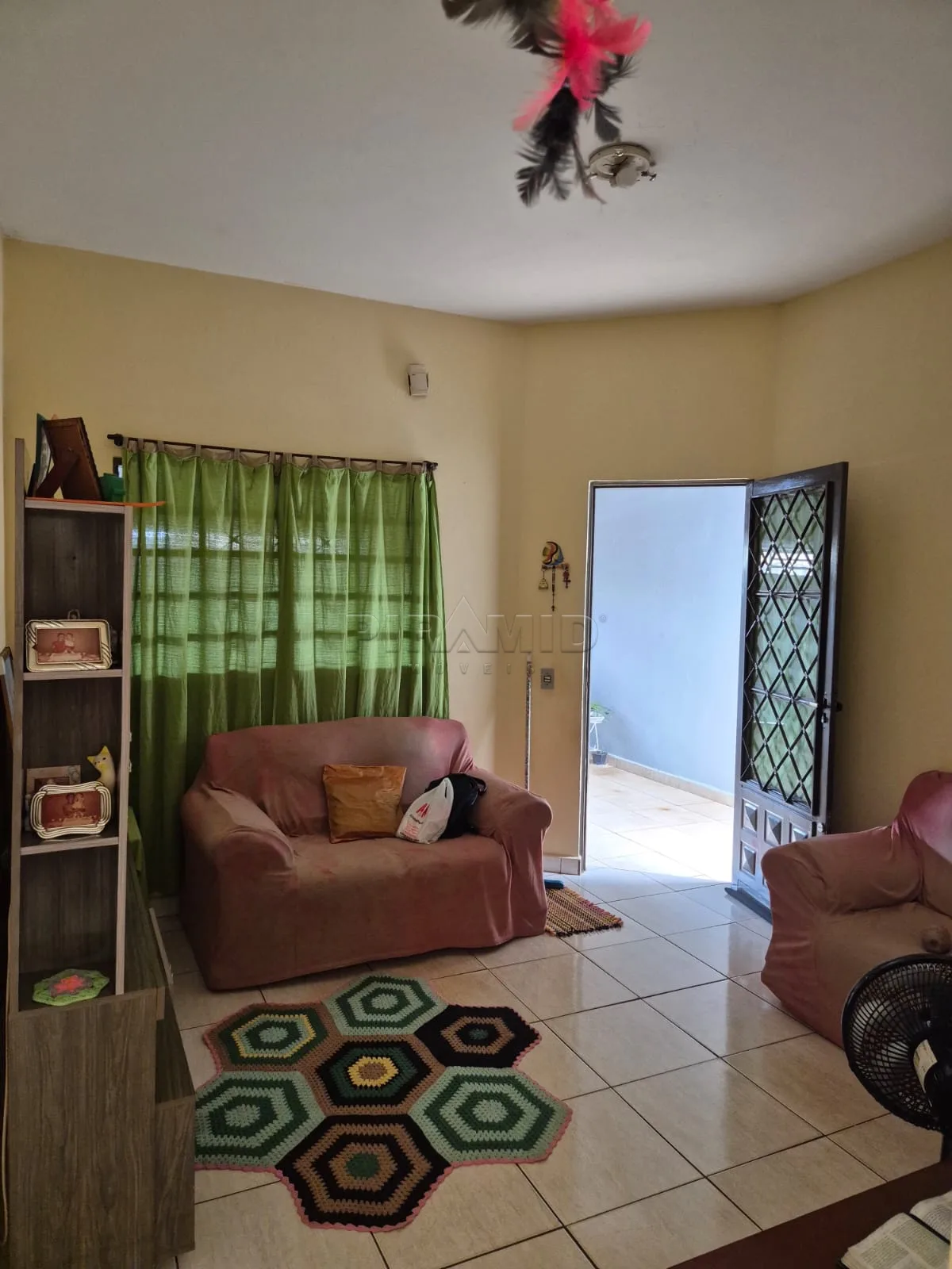 Comprar Casa / Padr&atilde;o em Ribeir&atilde;o Preto R$ 400.000,00 - Foto 3