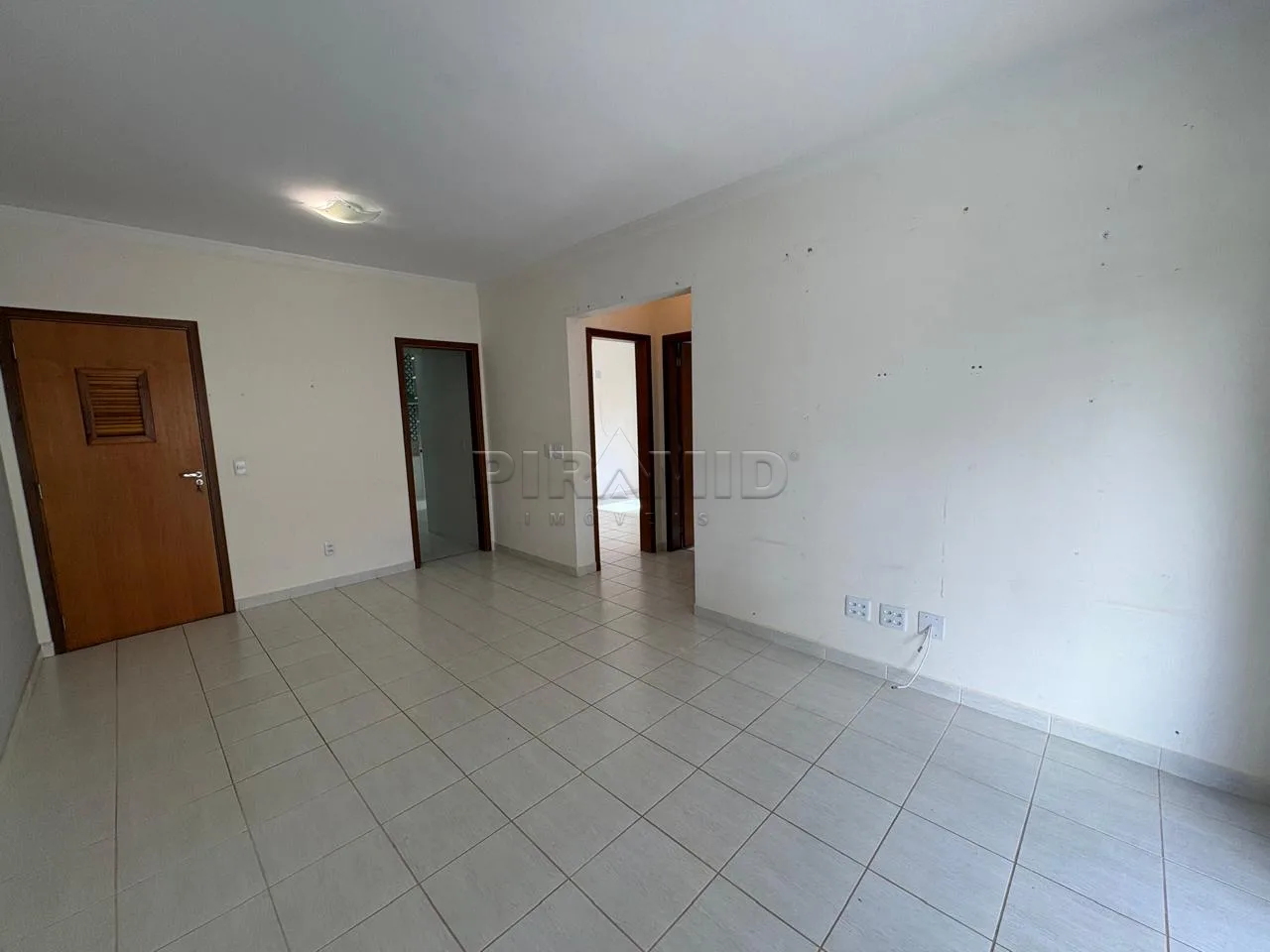 Comprar Apartamento / Padr&atilde;o em Ribeir&atilde;o Preto R$ 380.000,00 - Foto 2