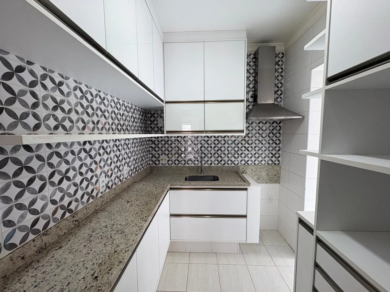 Comprar Apartamento / Padr&atilde;o em Ribeir&atilde;o Preto R$ 380.000,00 - Foto 6