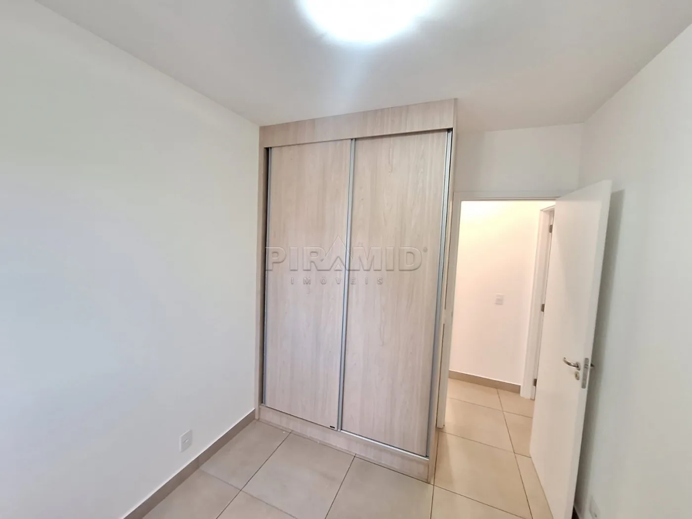 Alugar Apartamento / Padr&atilde;o em Ribeir&atilde;o Preto R$ 3.000,00 - Foto 6