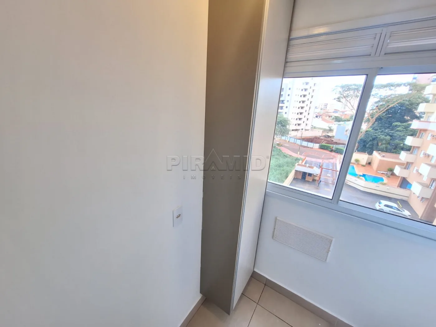 Alugar Apartamento / Padr&atilde;o em Ribeir&atilde;o Preto R$ 3.000,00 - Foto 14