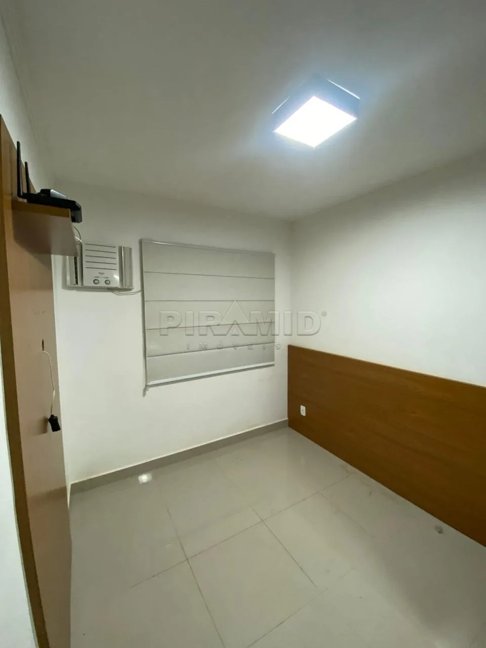 Alugar Apartamento / Padr&atilde;o em Ribeir&atilde;o Preto R$ 1.800,00 - Foto 8