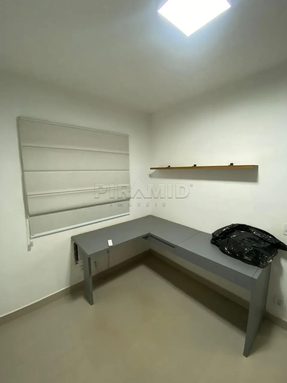 Alugar Apartamento / Padr&atilde;o em Ribeir&atilde;o Preto R$ 1.800,00 - Foto 12