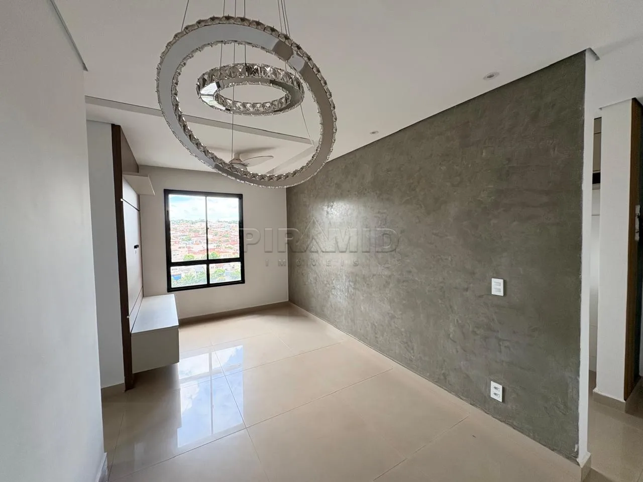 Alugar Apartamento / Padr&atilde;o em Ribeir&atilde;o Preto R$ 1.600,00 - Foto 2