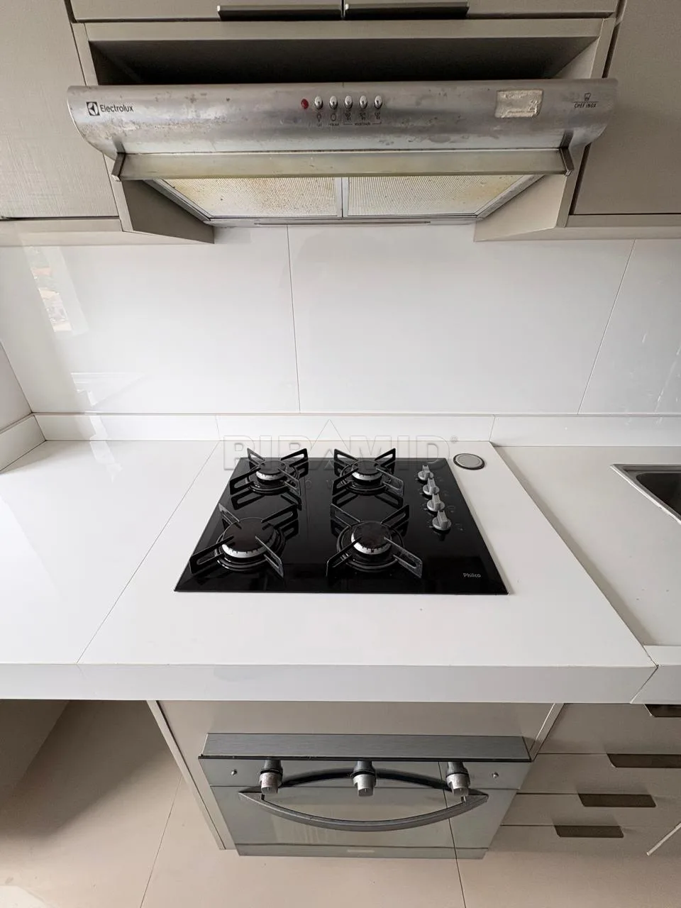 Alugar Apartamento / Padr&atilde;o em Ribeir&atilde;o Preto R$ 1.600,00 - Foto 9