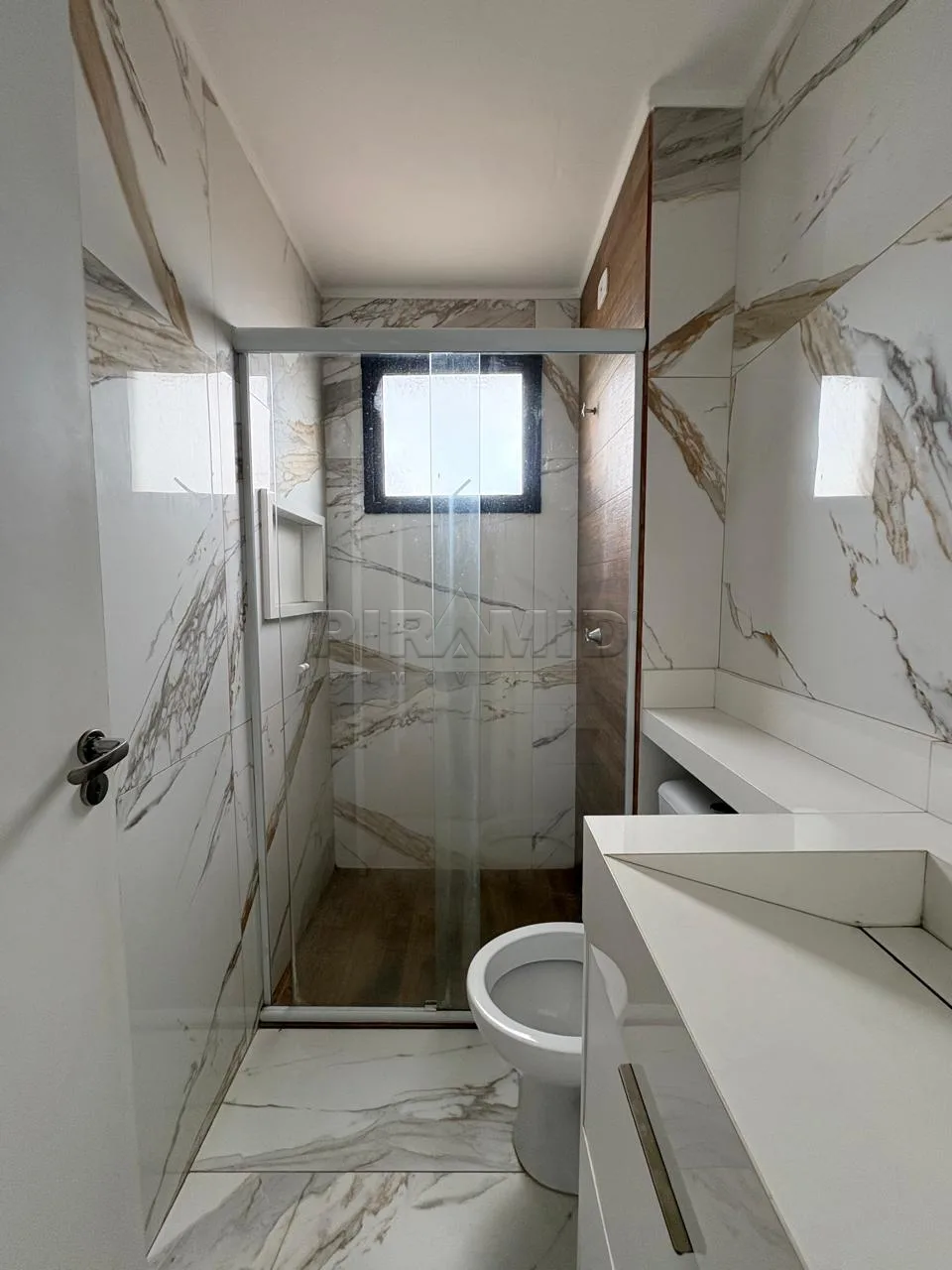 Alugar Apartamento / Padr&atilde;o em Ribeir&atilde;o Preto R$ 1.600,00 - Foto 14