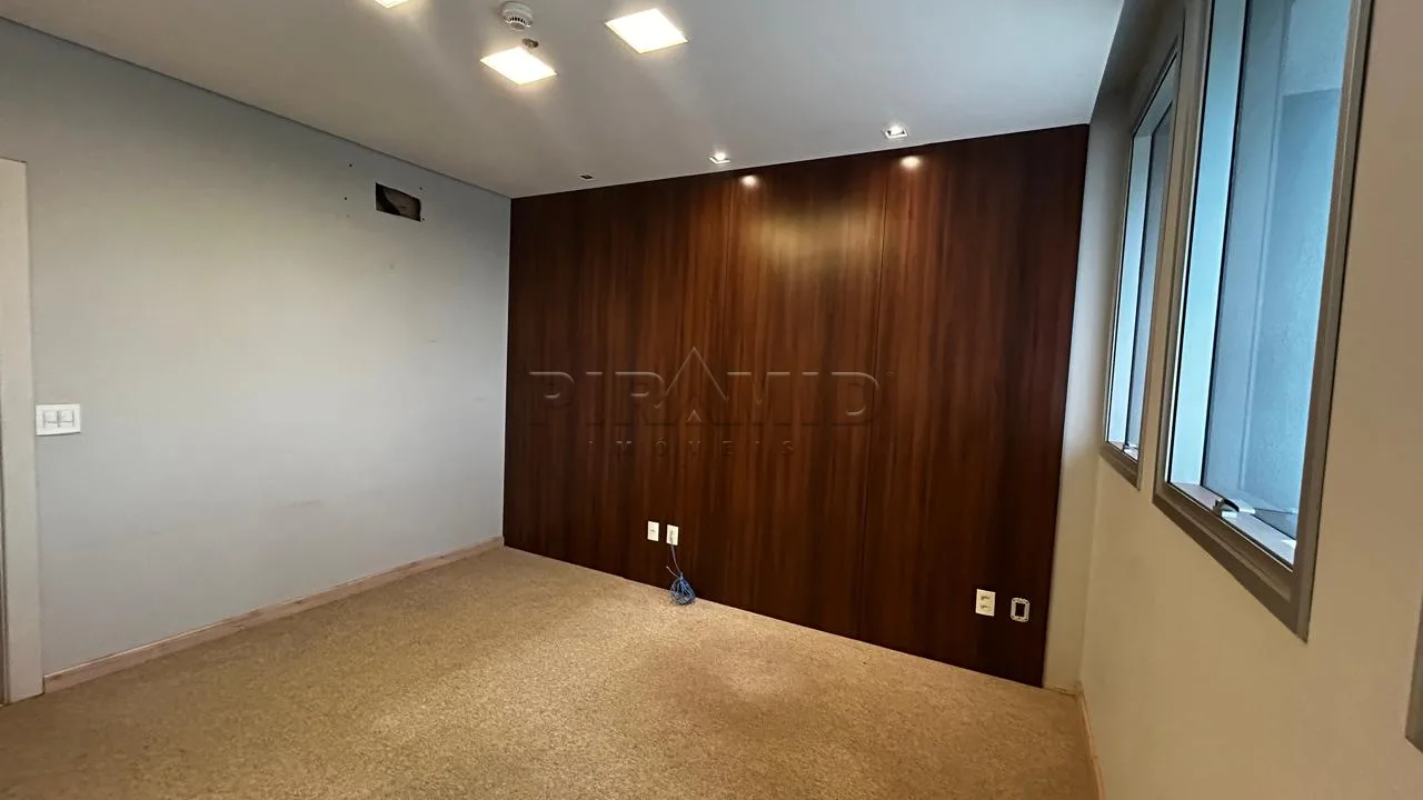 Alugar Comercial / Sala em Ribeir&atilde;o Preto R$ 32.000,00 - Foto 23