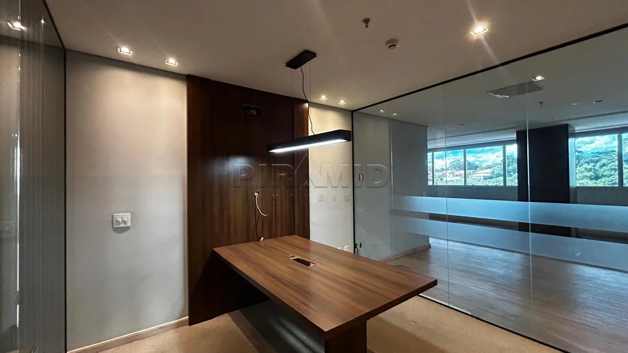 Alugar Comercial / Sala em Ribeir&atilde;o Preto R$ 32.000,00 - Foto 37