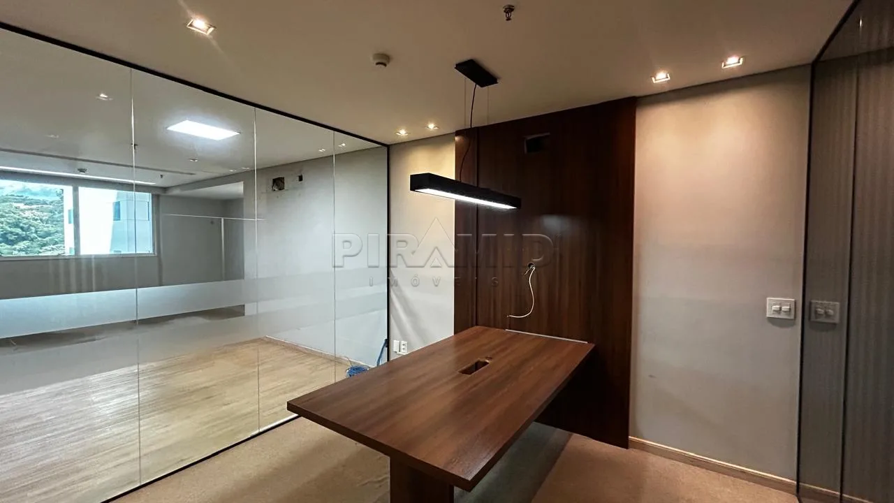 Alugar Comercial / Sala em Ribeir&atilde;o Preto R$ 32.000,00 - Foto 38