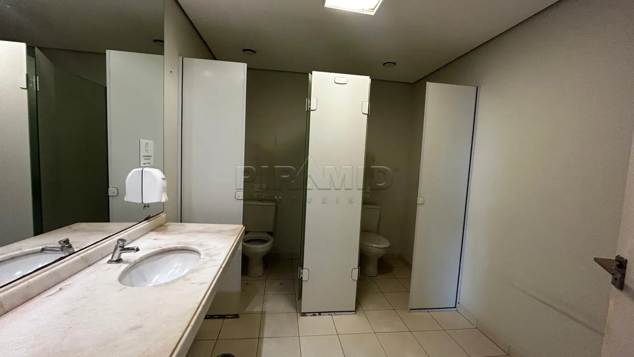 Alugar Comercial / Sala em Ribeir&atilde;o Preto R$ 32.000,00 - Foto 46