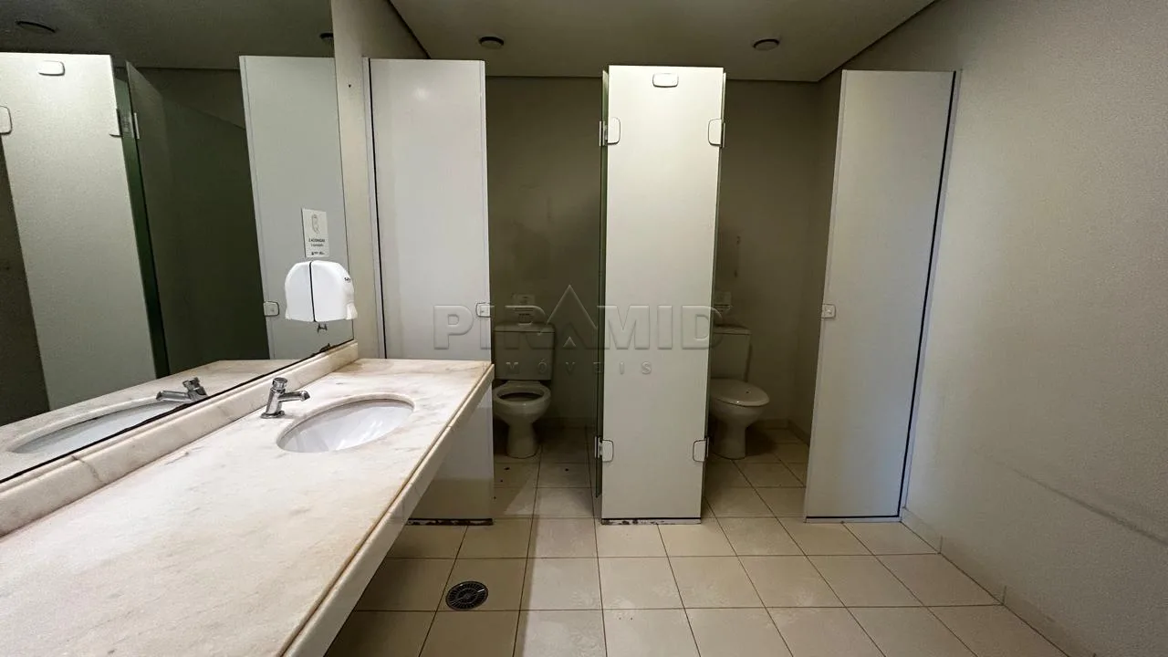 Alugar Comercial / Sala em Ribeir&atilde;o Preto R$ 32.000,00 - Foto 47