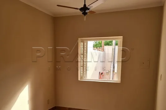 Comprar Casa / Padr&atilde;o em Ribeir&atilde;o Preto R$ 330.000,00 - Foto 7