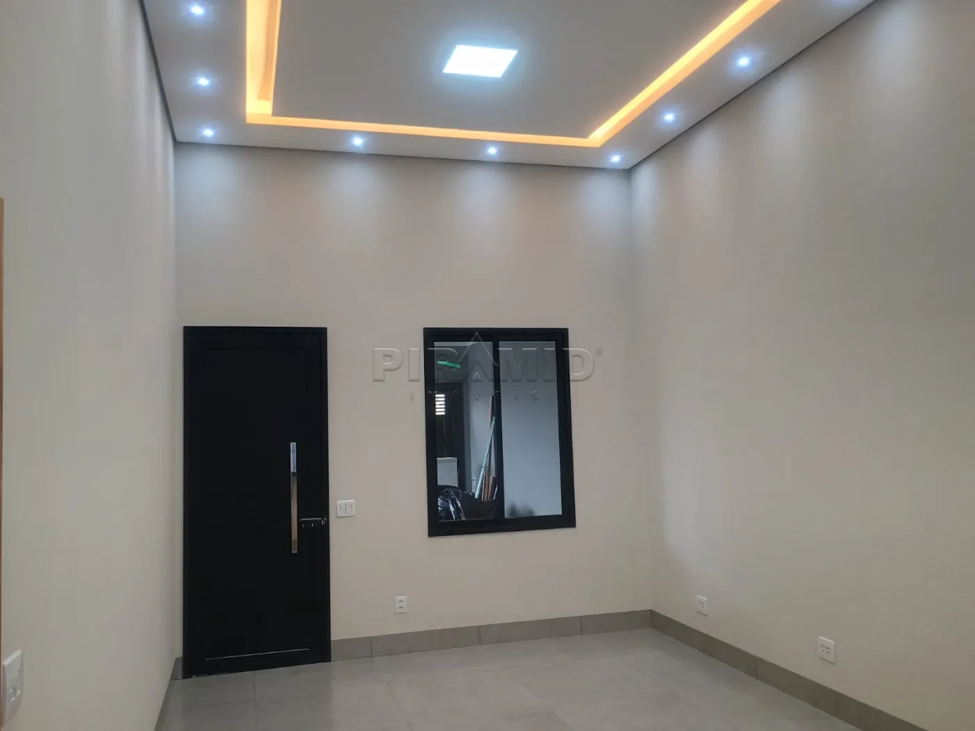 Comprar Casa / Padr&atilde;o em Ribeir&atilde;o Preto R$ 690.000,00 - Foto 1