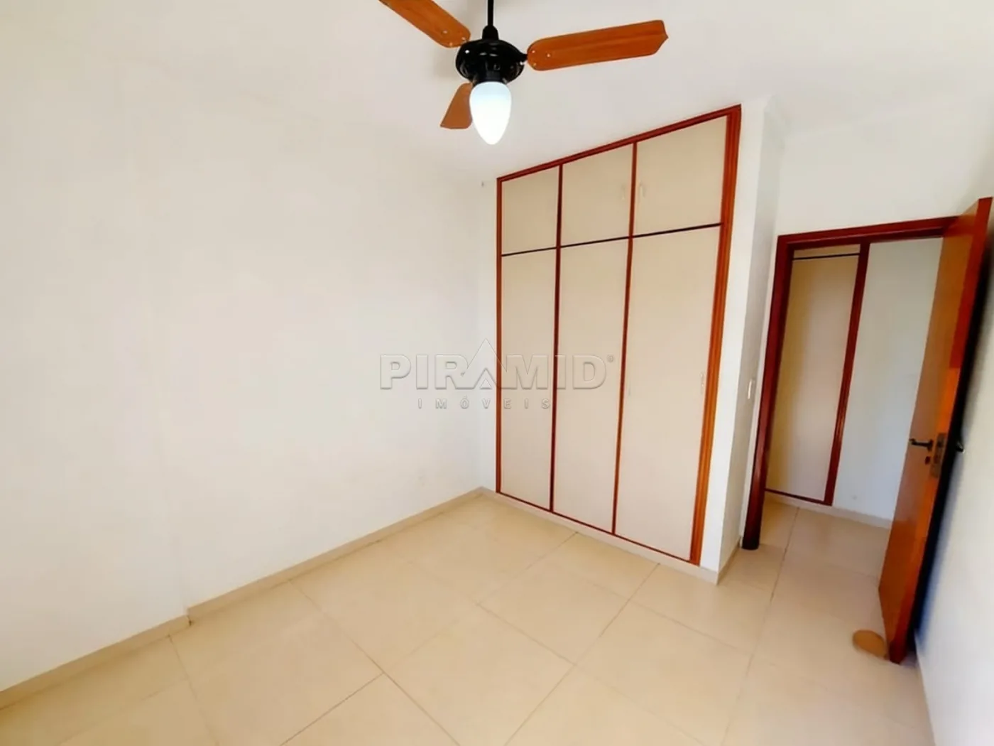 Alugar Apartamento / Padr&atilde;o em Ribeir&atilde;o Preto R$ 2.500,00 - Foto 11