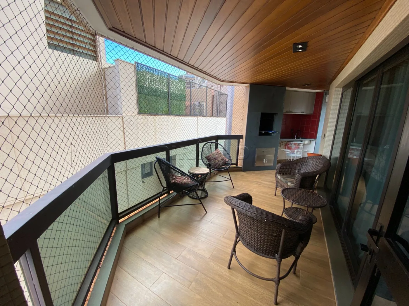 Alugar Apartamento / Padr&atilde;o em Ribeir&atilde;o Preto R$ 3.000,00 - Foto 4