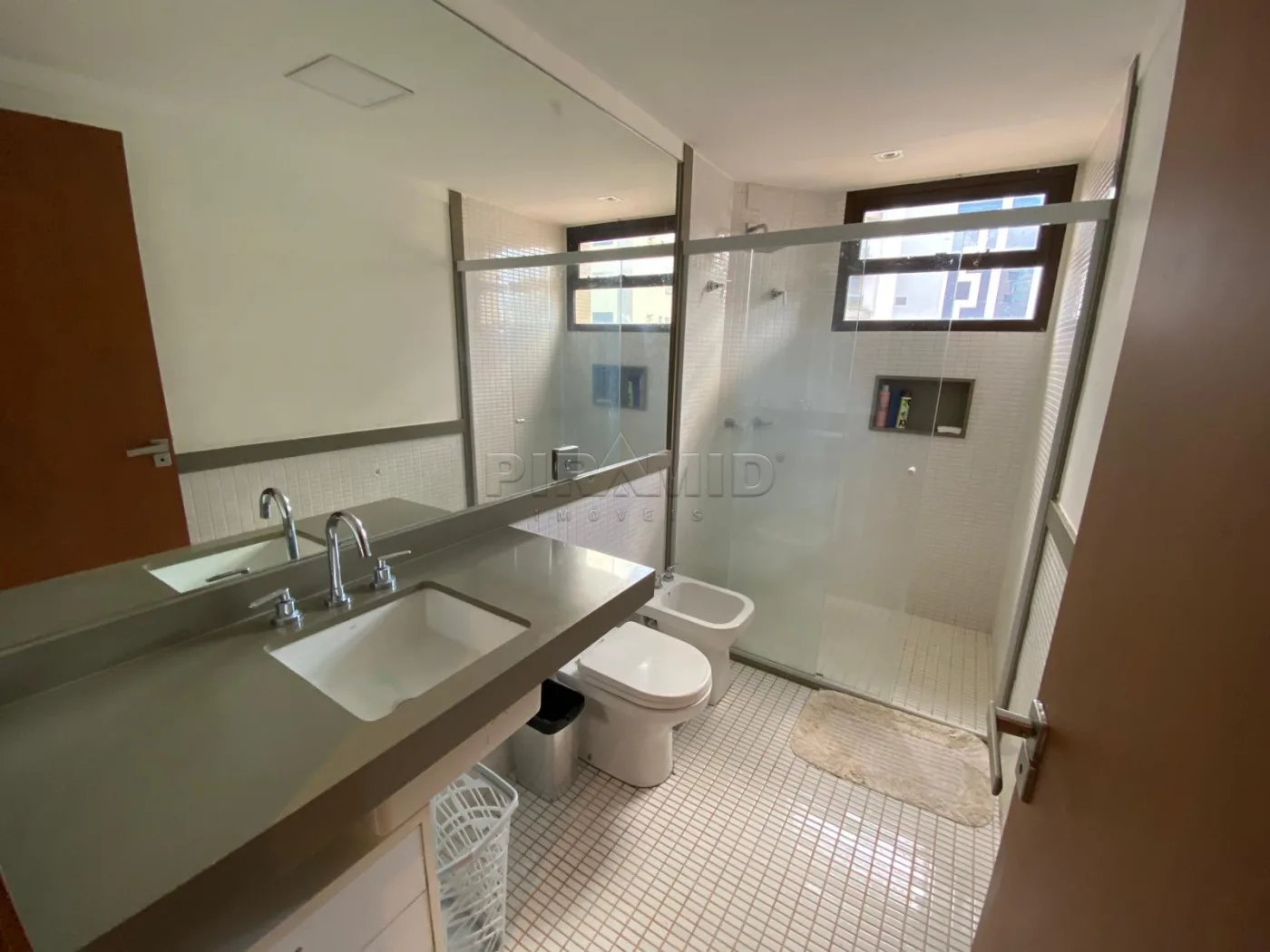 Alugar Apartamento / Padr&atilde;o em Ribeir&atilde;o Preto R$ 3.000,00 - Foto 13