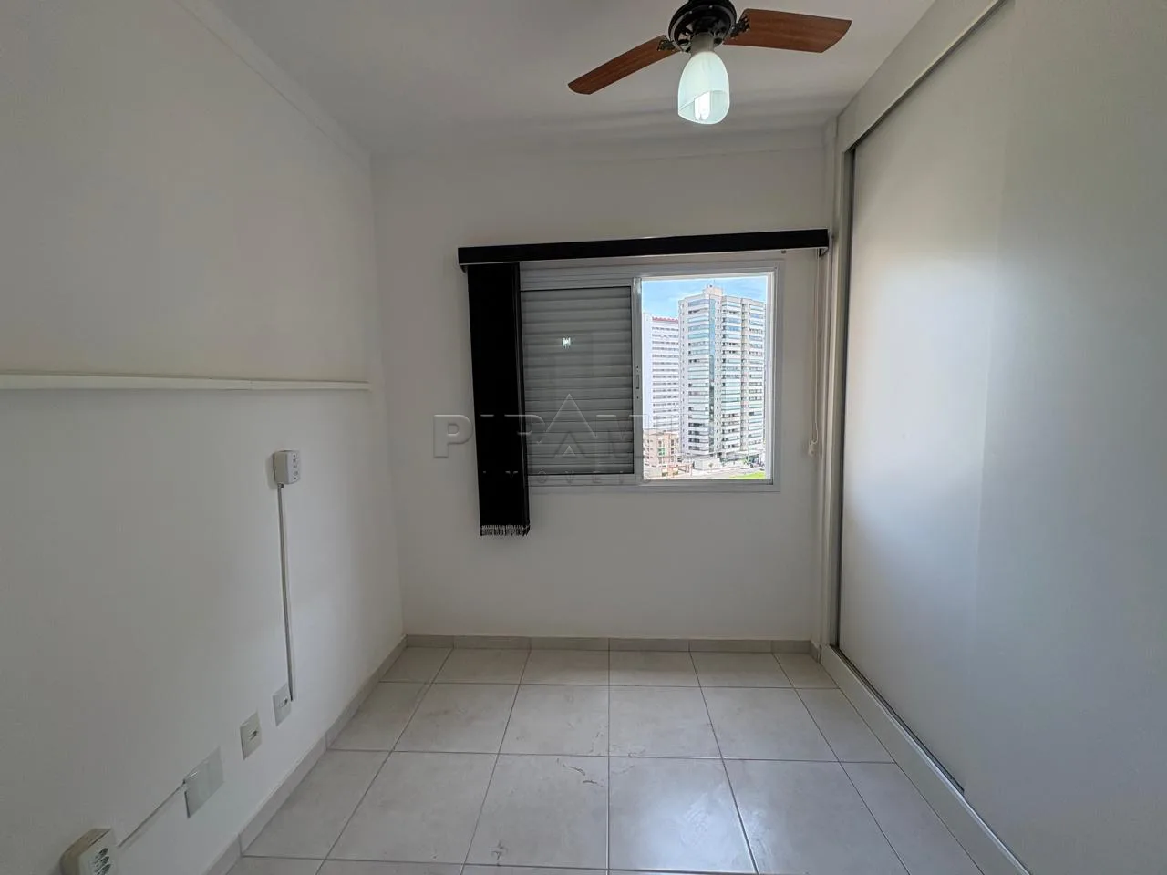 Alugar Apartamento / Padr&atilde;o em Ribeir&atilde;o Preto R$ 1.600,00 - Foto 14