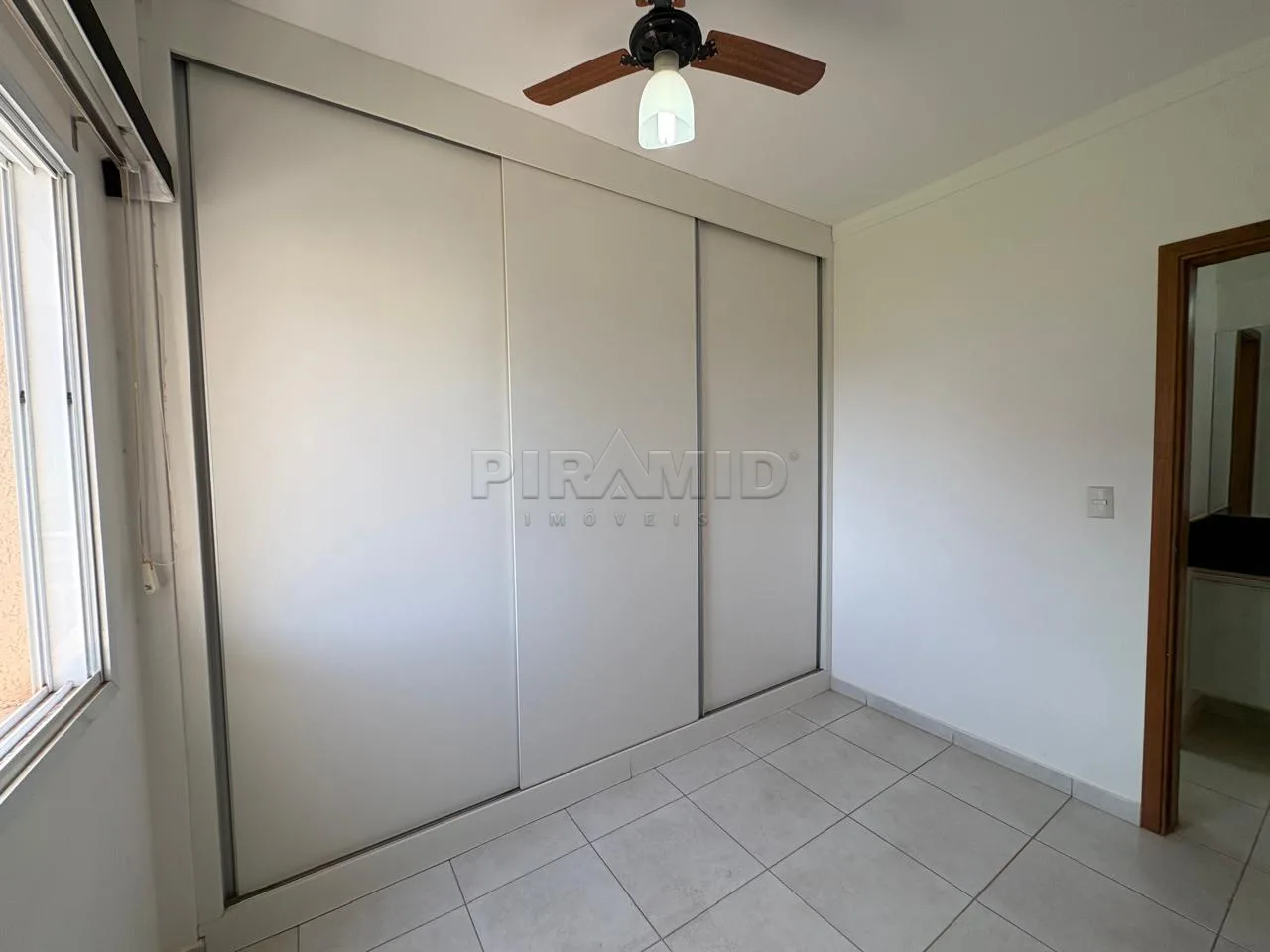 Alugar Apartamento / Padr&atilde;o em Ribeir&atilde;o Preto R$ 1.600,00 - Foto 15