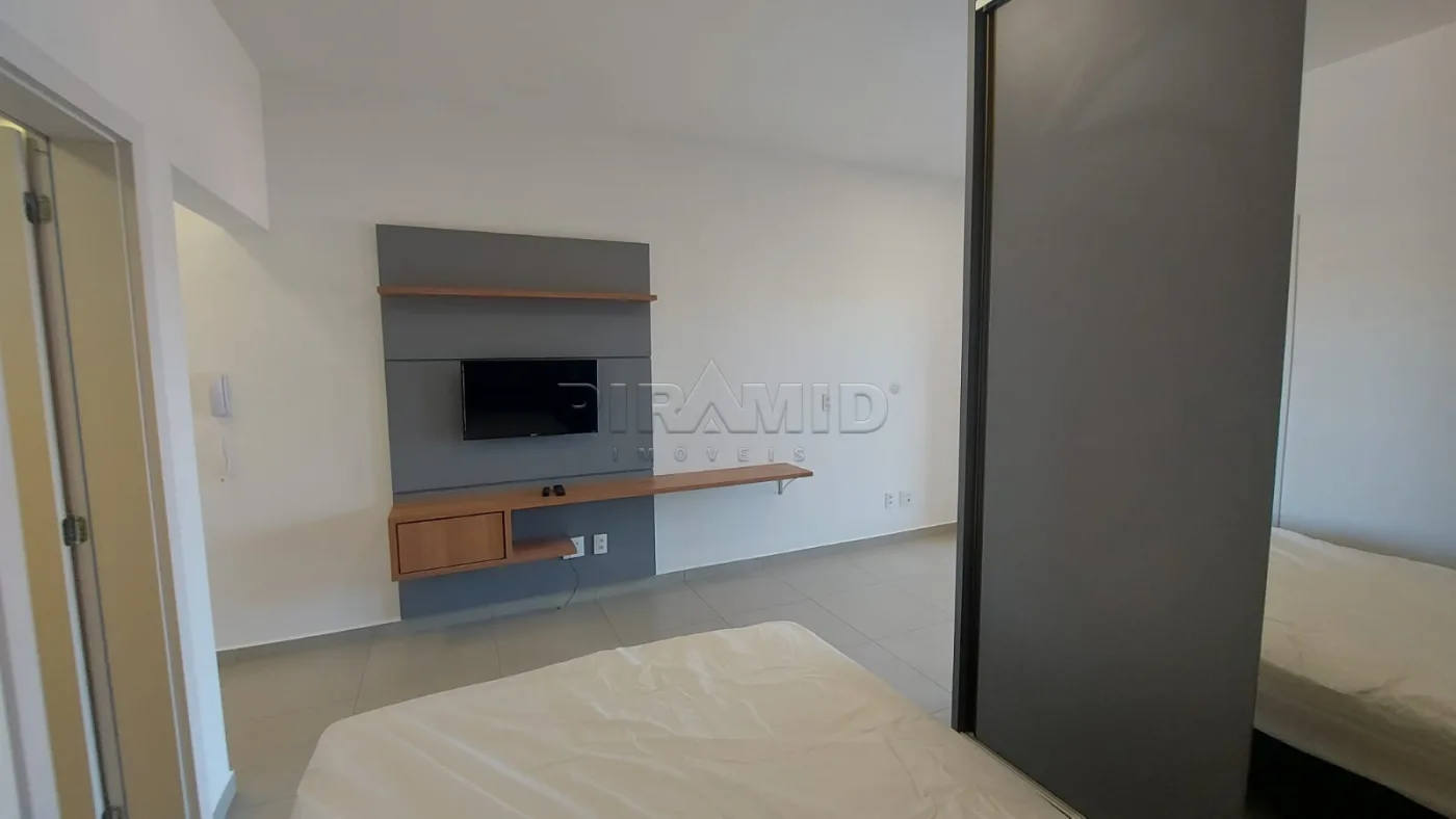 Alugar Apartamento / Padr&atilde;o em Ribeir&atilde;o Preto R$ 2.300,00 - Foto 1