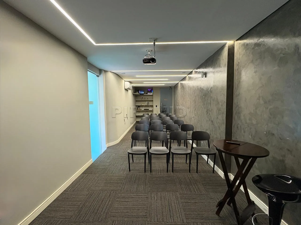 Alugar Comercial / Casa em Ribeir&atilde;o Preto R$ 10.000,00 - Foto 21