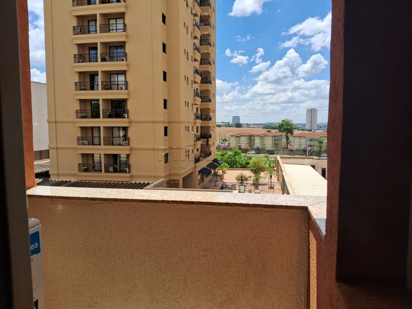 Alugar Apartamento / Padr&atilde;o em Ribeir&atilde;o Preto R$ 1.850,00 - Foto 10