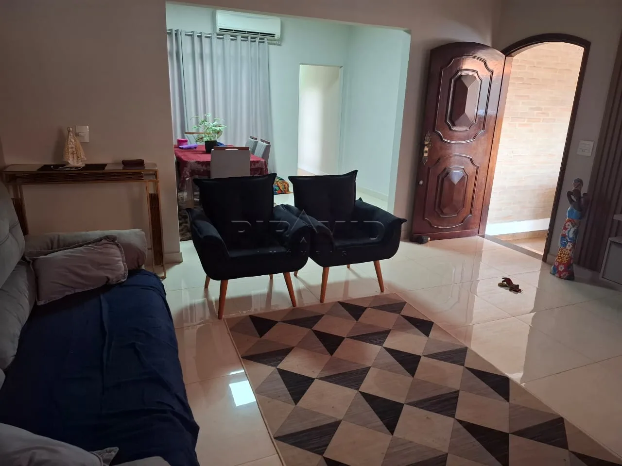 Comprar Casa / Padr&atilde;o em Ribeir&atilde;o Preto R$ 700.000,00 - Foto 3