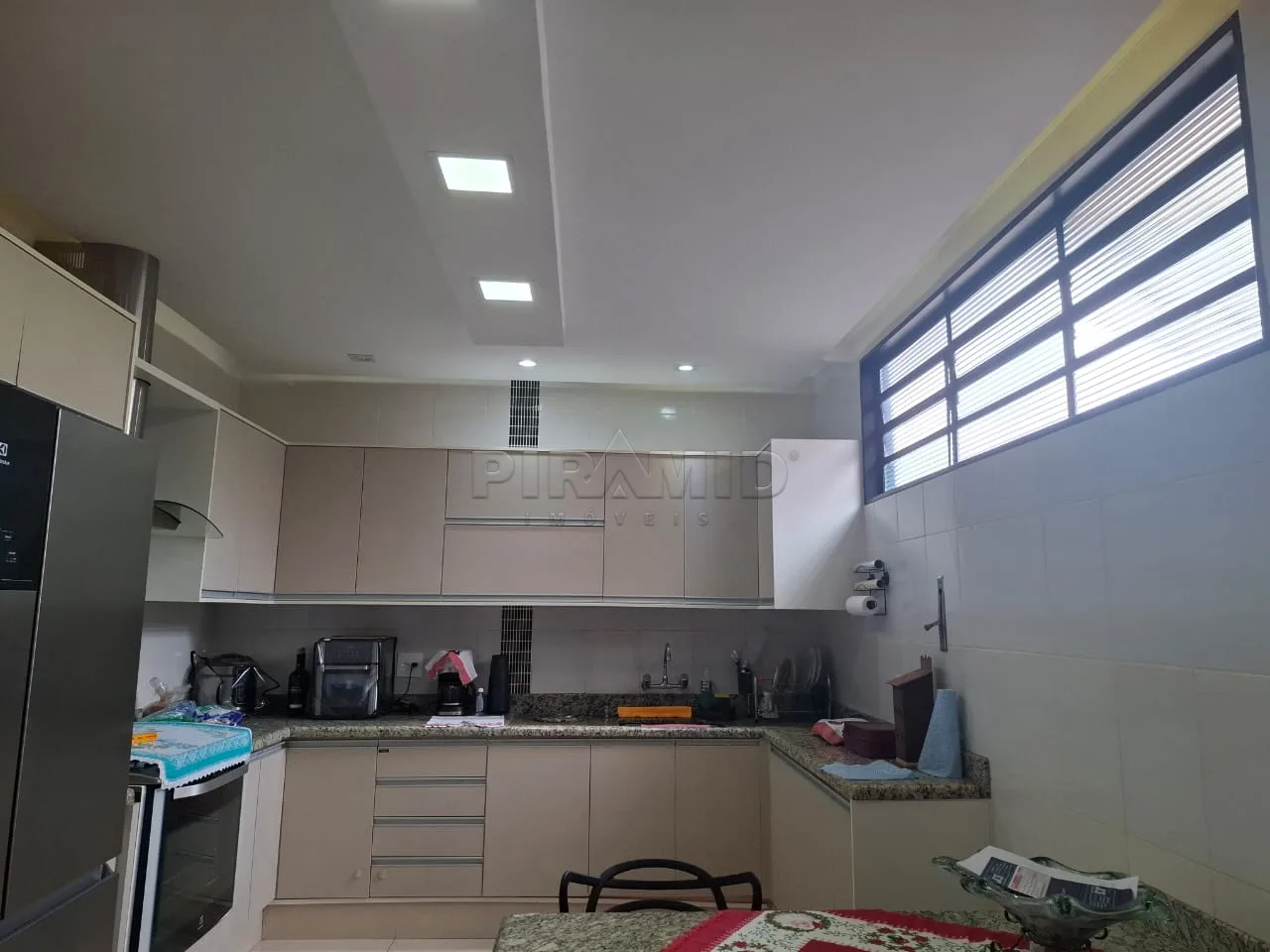 Comprar Casa / Padr&atilde;o em Ribeir&atilde;o Preto R$ 700.000,00 - Foto 8
