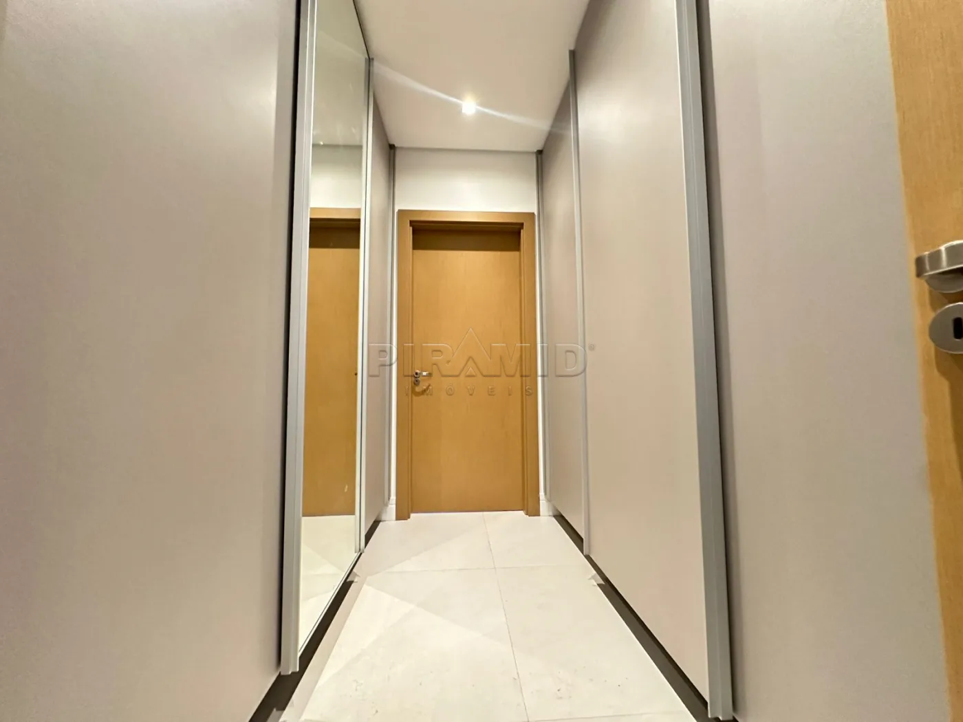 Alugar Apartamento / Padr&atilde;o em Ribeir&atilde;o Preto R$ 13.000,00 - Foto 16