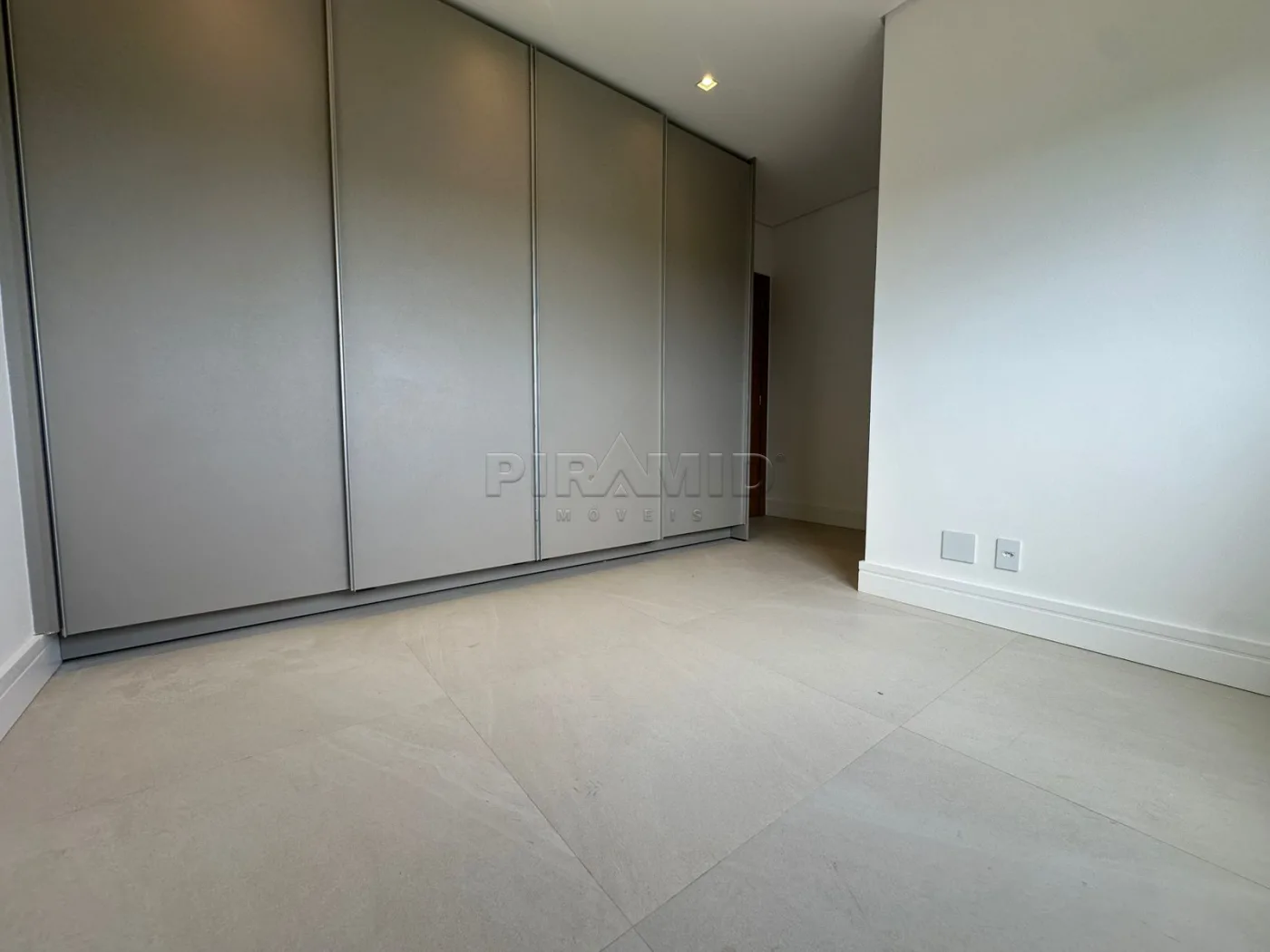 Alugar Apartamento / Padr&atilde;o em Ribeir&atilde;o Preto R$ 13.000,00 - Foto 21