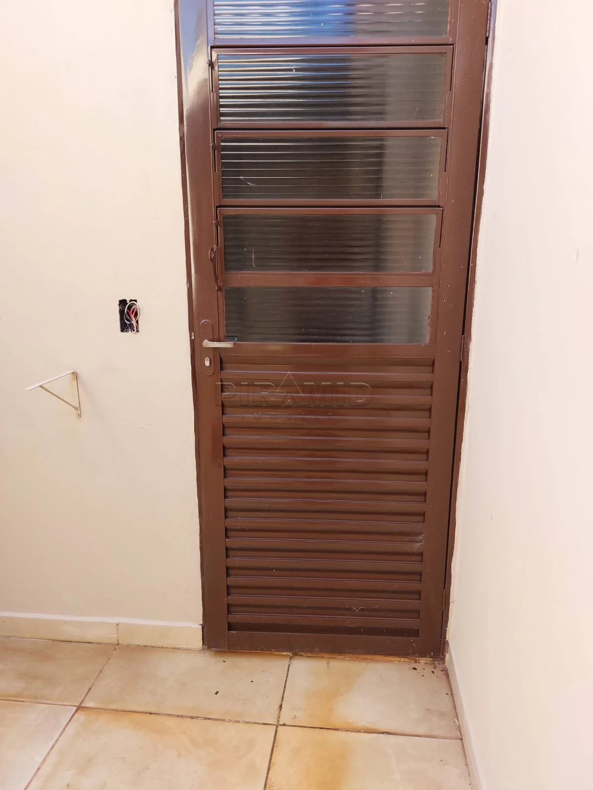 Comprar Casa / Padr&atilde;o em Ribeir&atilde;o Preto R$ 485.000,00 - Foto 17
