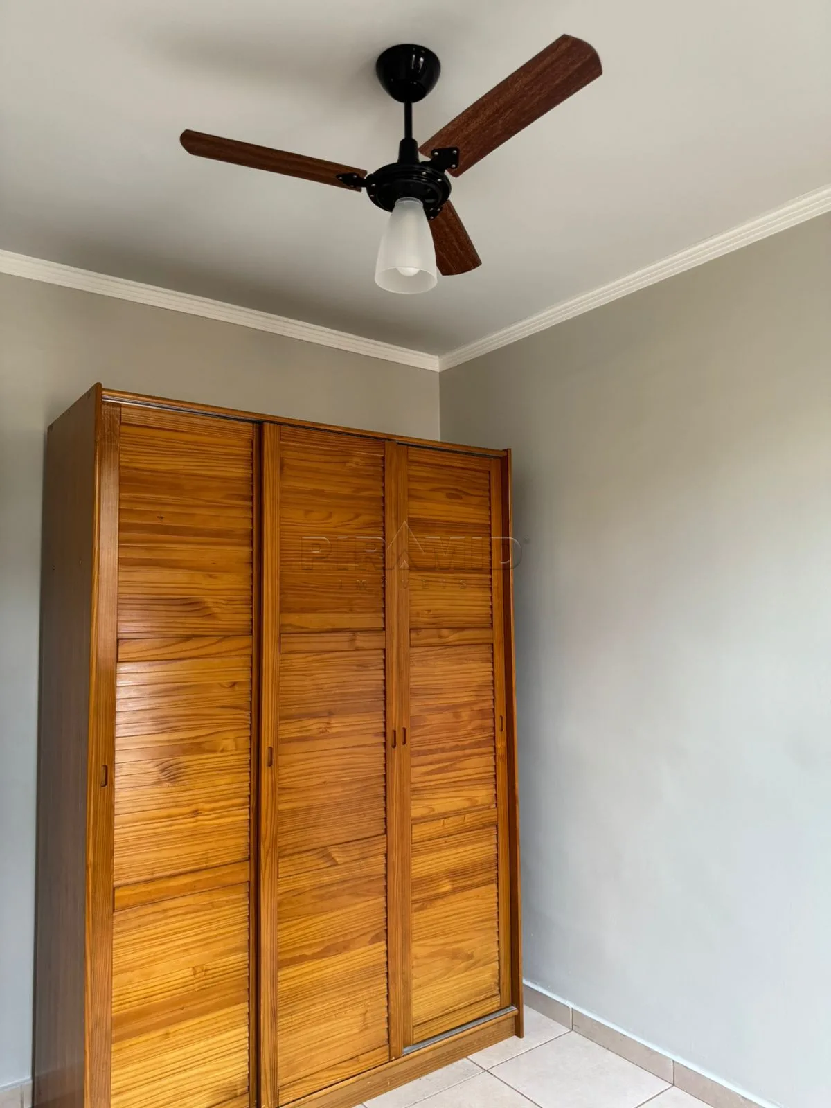 Alugar Apartamento / Padr&atilde;o em Ribeir&atilde;o Preto R$ 1.600,00 - Foto 9