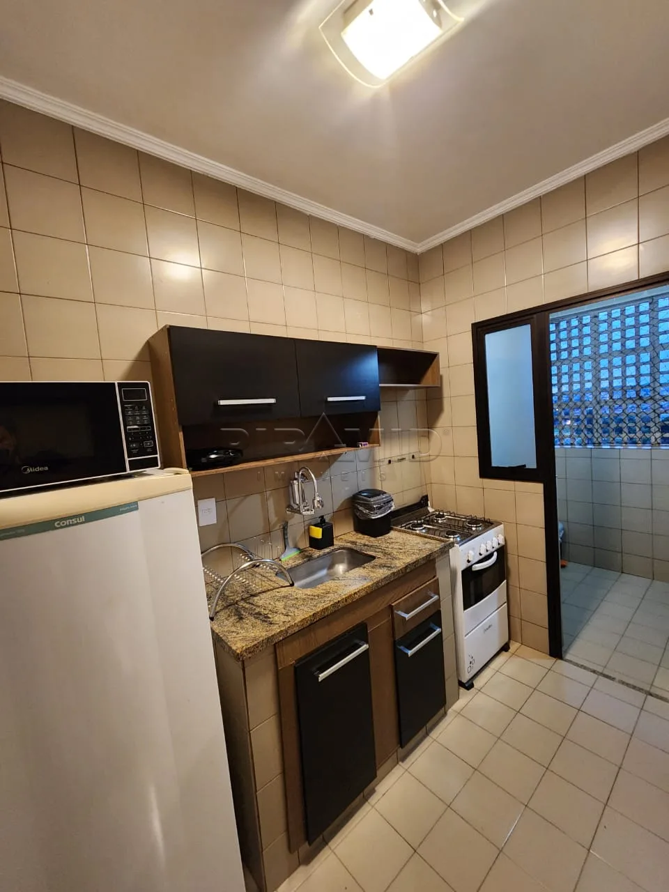 Alugar Apartamento / Kitchnet em Ribeir&atilde;o Preto R$ 1.650,00 - Foto 7
