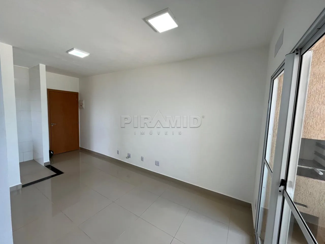 Alugar Apartamento / Padr&atilde;o em Ribeir&atilde;o Preto R$ 1.300,00 - Foto 3