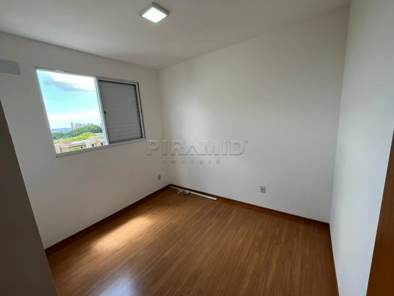 Alugar Apartamento / Padr&atilde;o em Ribeir&atilde;o Preto R$ 1.300,00 - Foto 18