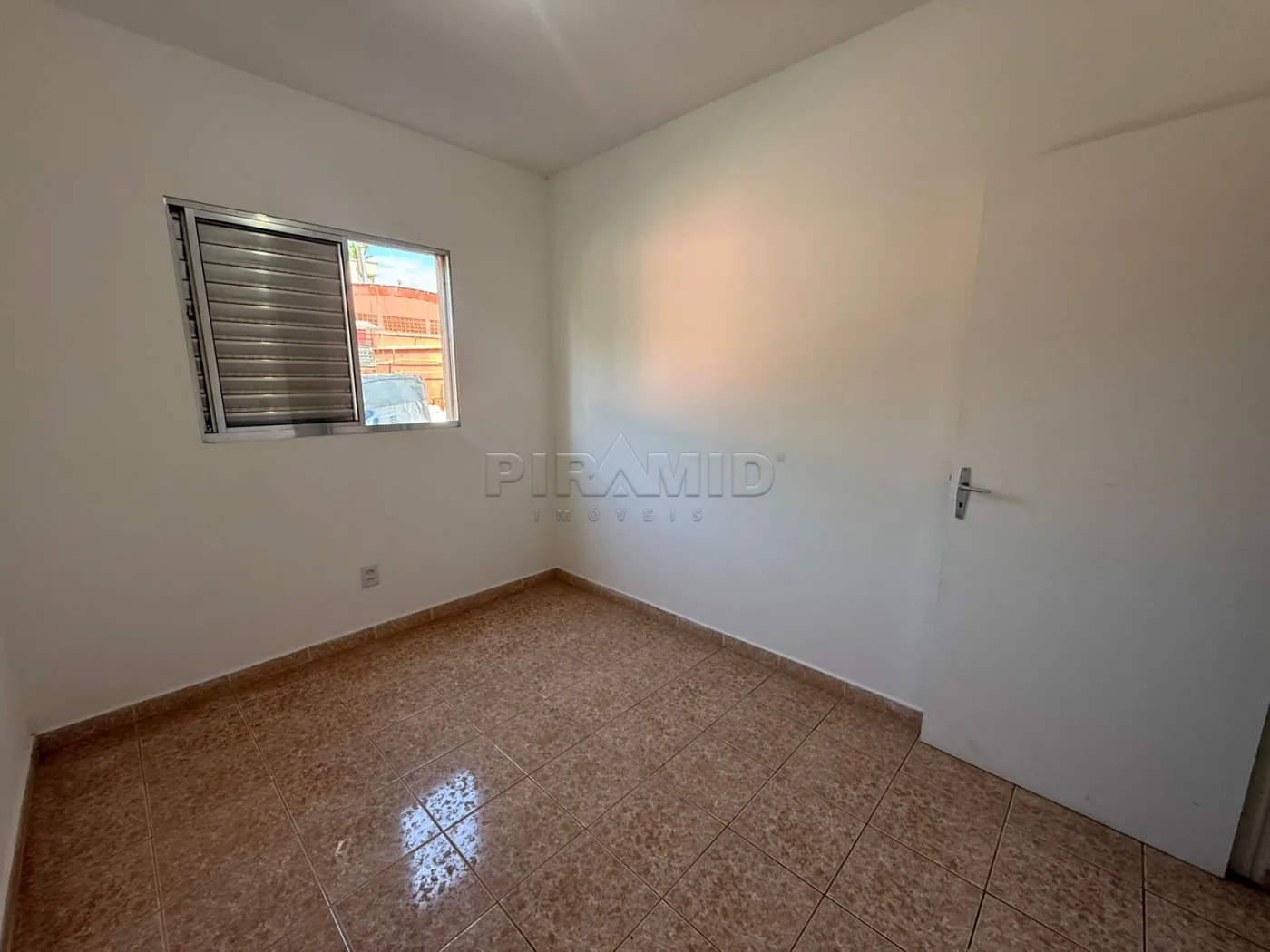Alugar Apartamento / Padr&atilde;o em Ribeir&atilde;o Preto R$ 1.200,00 - Foto 7