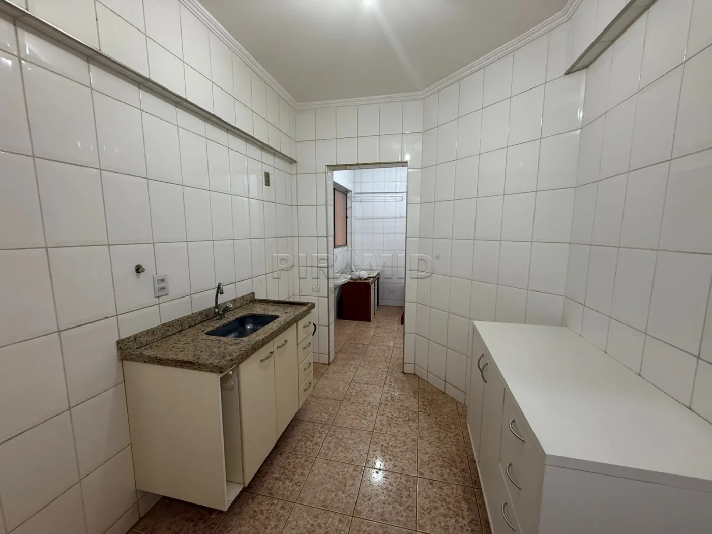 Alugar Apartamento / Padr&atilde;o em Ribeir&atilde;o Preto R$ 1.200,00 - Foto 10