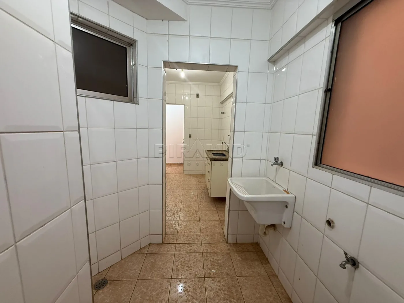 Alugar Apartamento / Padr&atilde;o em Ribeir&atilde;o Preto R$ 1.200,00 - Foto 12