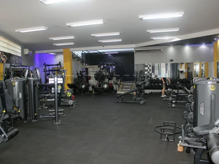 Alugar Comercial / Sal&atilde;o em Ribeir&atilde;o Preto R$ 25.000,00 - Foto 2