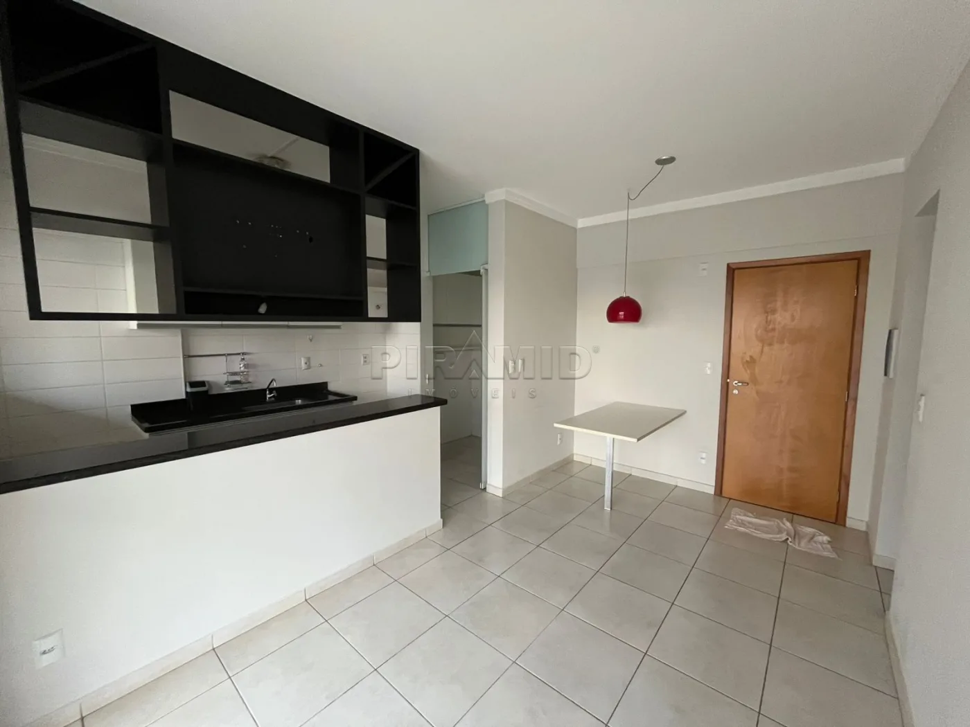 Comprar Apartamento / Padr&atilde;o em Ribeir&atilde;o Preto R$ 320.000,00 - Foto 2