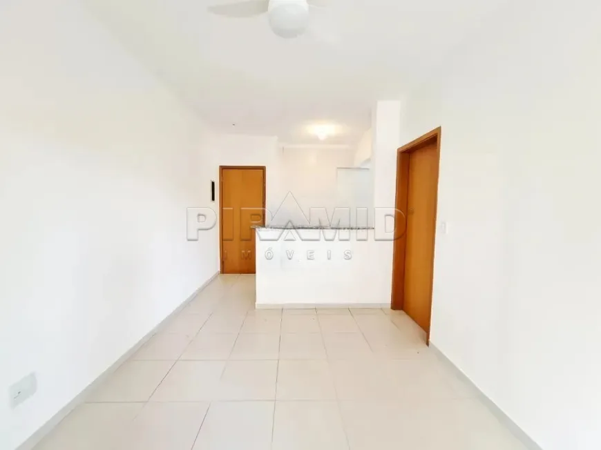 Alugar Apartamento / Padr&atilde;o em Ribeir&atilde;o Preto R$ 1.600,00 - Foto 3