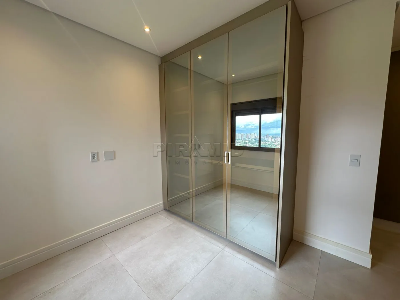 Alugar Apartamento / Padr&atilde;o em Ribeir&atilde;o Preto R$ 7.900,00 - Foto 10