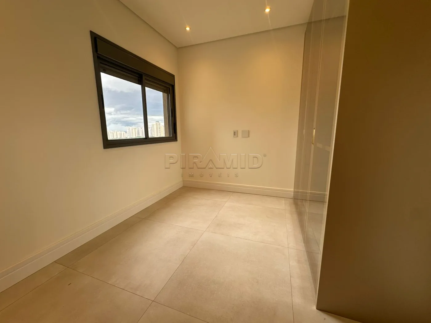 Alugar Apartamento / Padr&atilde;o em Ribeir&atilde;o Preto R$ 7.900,00 - Foto 9