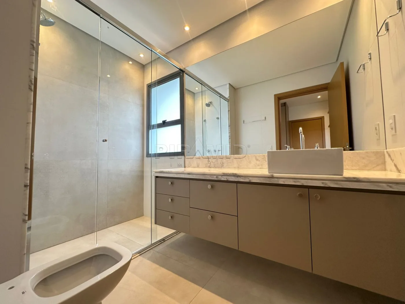 Alugar Apartamento / Padr&atilde;o em Ribeir&atilde;o Preto R$ 7.900,00 - Foto 18